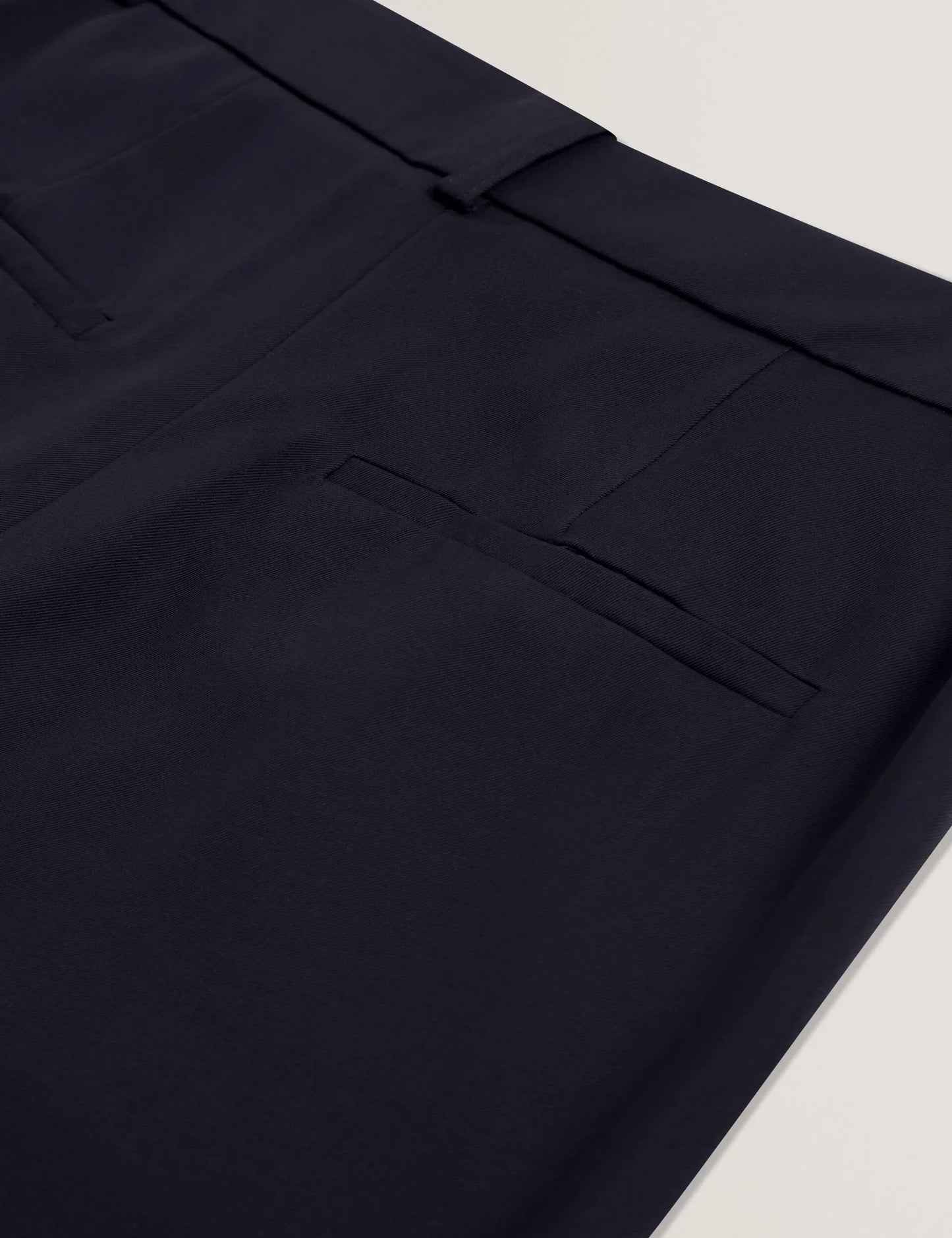 LUTTE: Kick Flare Trouser