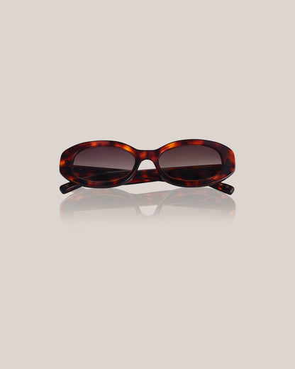 Women's Daisie: Women's Oval Sunglasses
