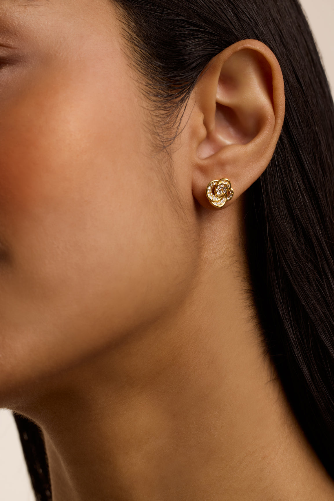 Women's Florine Gold Crystal Flower Stud Earrings