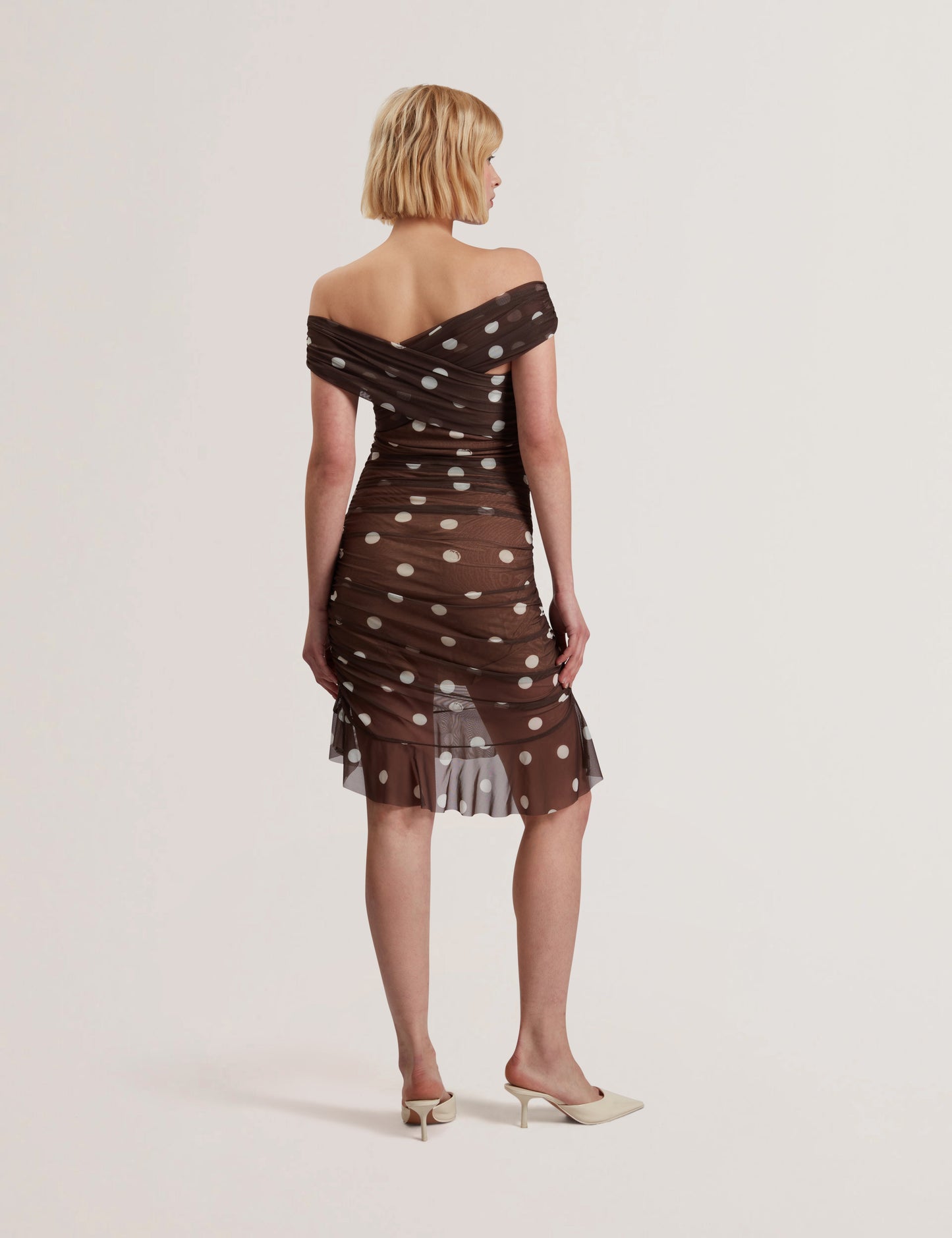 Women's TILDAHH-Cross Over Neck Printed Mesh