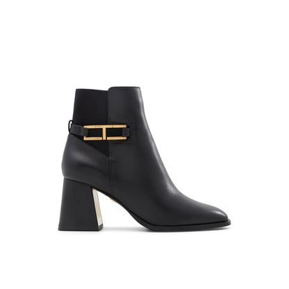 Women's Milat-Chelsea Pull-On Boot Black